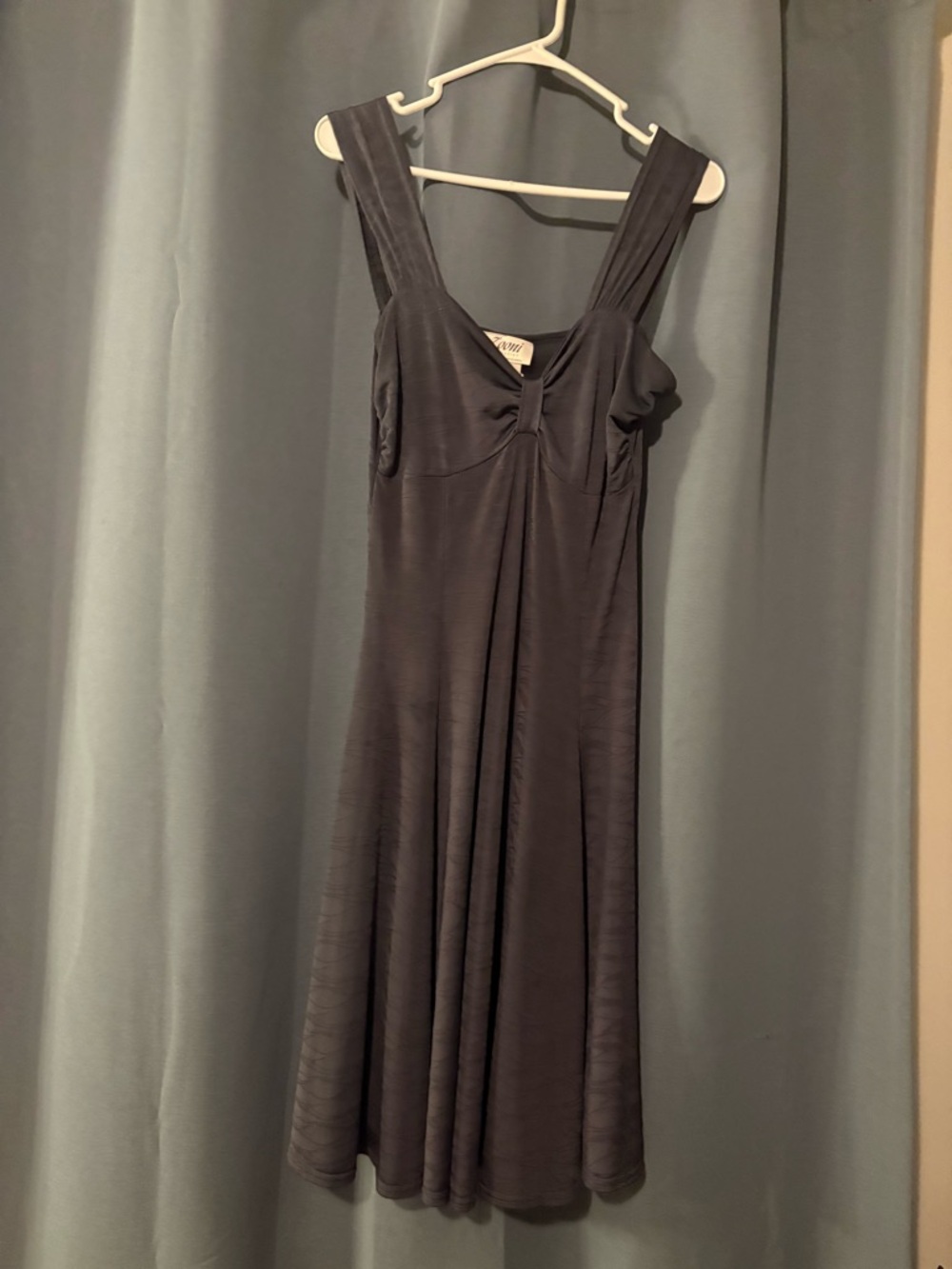 Elegant Grey Midi Dress with Wide Straps